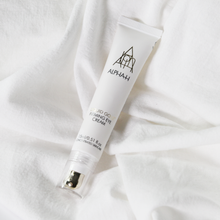 Afbeelding in Gallery-weergave laden, Liquid Gold Firming Eye Cream